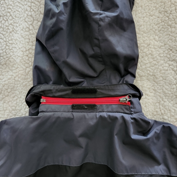 Winter coat with hood - Picture 6 of 10